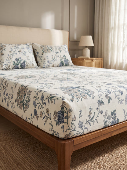 OLIVE HOME Cream Blue Floral Vine Cotton King Size Fitted Bedsheet Set