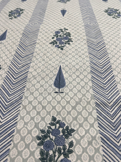 OLIVE HOME White Blue Leaf Floral Buta Striped Cotton King Size Fitted Bedsheet Set